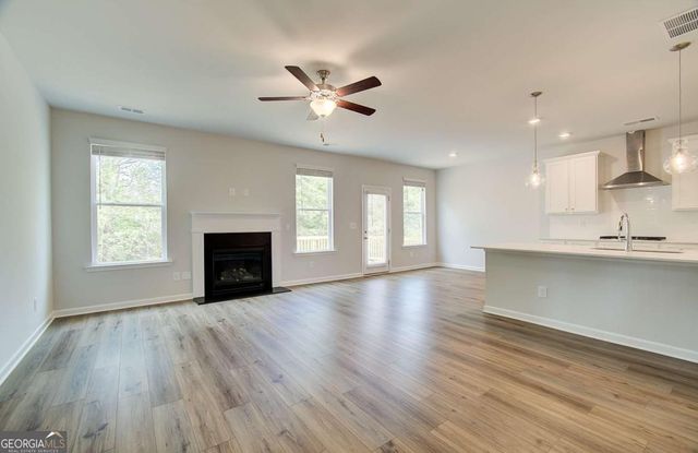 291 Arnewood Circle, Mcdonough, GA 30253