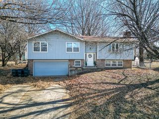 2404 Brush Creek Drive, Lawrence, KS 66047