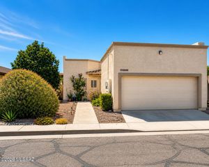 8760 E Kenyon Terrace Drive, Tucson, AZ 85710