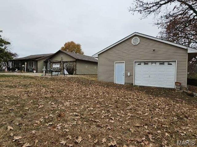 213 Lincoln Lane, Winfield, MO 63389