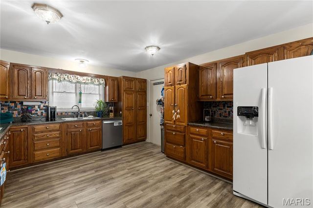 213 Lincoln Lane, Winfield, MO 63389