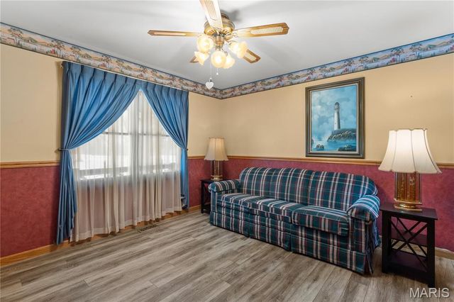 213 Lincoln Lane, Winfield, MO 63389