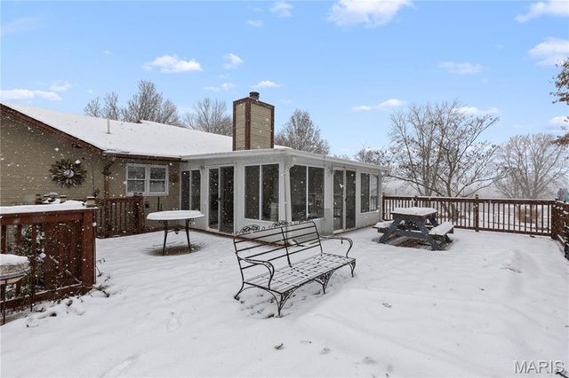 213 Lincoln Lane, Winfield, MO 63389