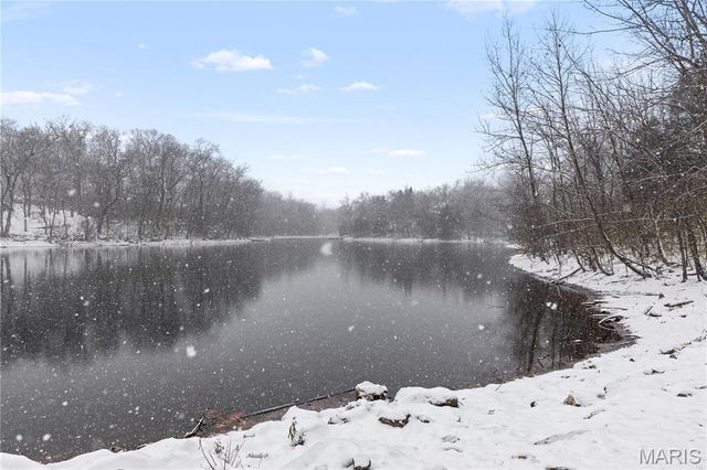 213 Lincoln Lane, Winfield, MO 63389