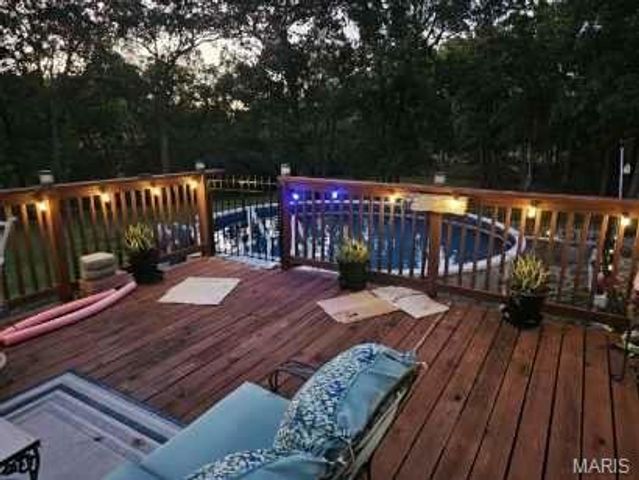 213 Lincoln Lane, Winfield, MO 63389