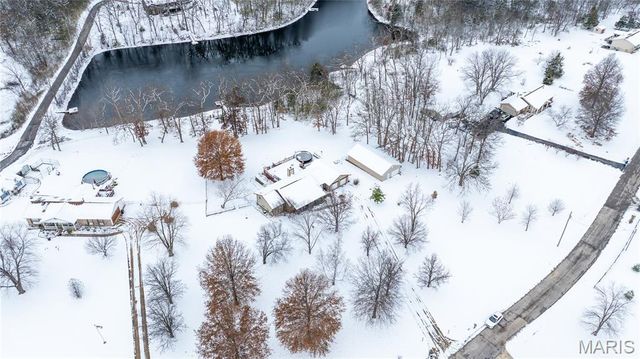 213 Lincoln Lane, Winfield, MO 63389