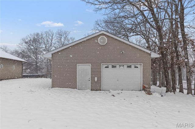 213 Lincoln Lane, Winfield, MO 63389