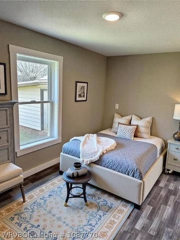 2100 Horne Street, Lavaca, AR 72941