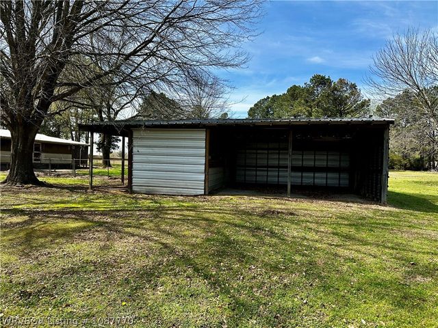 2100 Horne Street, Lavaca, AR 72941