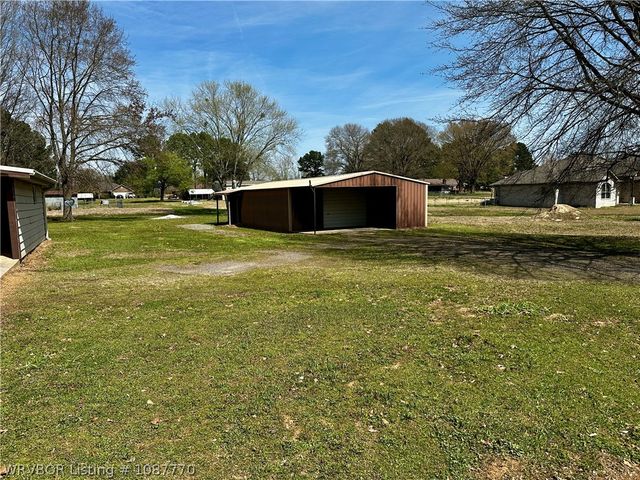 2100 Horne Street, Lavaca, AR 72941