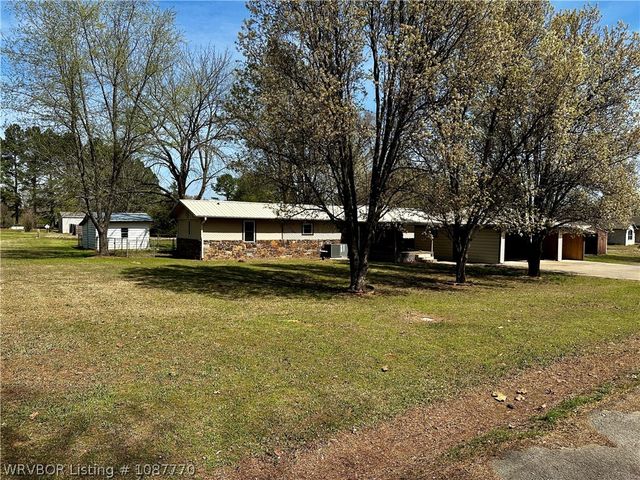 2100 Horne Street, Lavaca, AR 72941