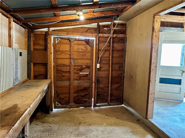 2100 Horne Street, Lavaca, AR 72941