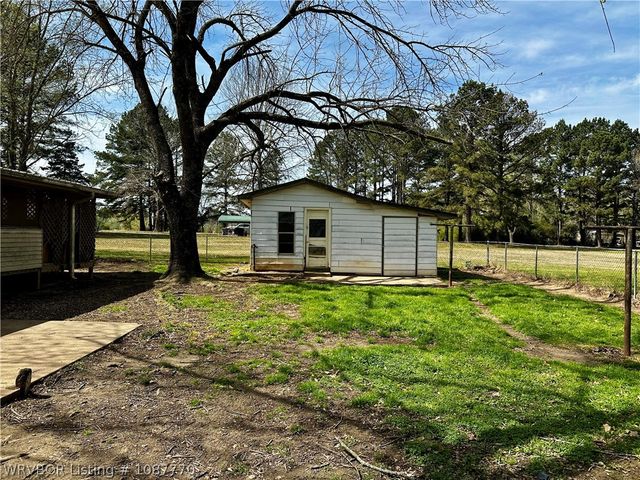 2100 Horne Street, Lavaca, AR 72941