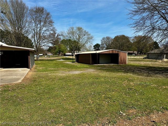 2100 Horne Street, Lavaca, AR 72941