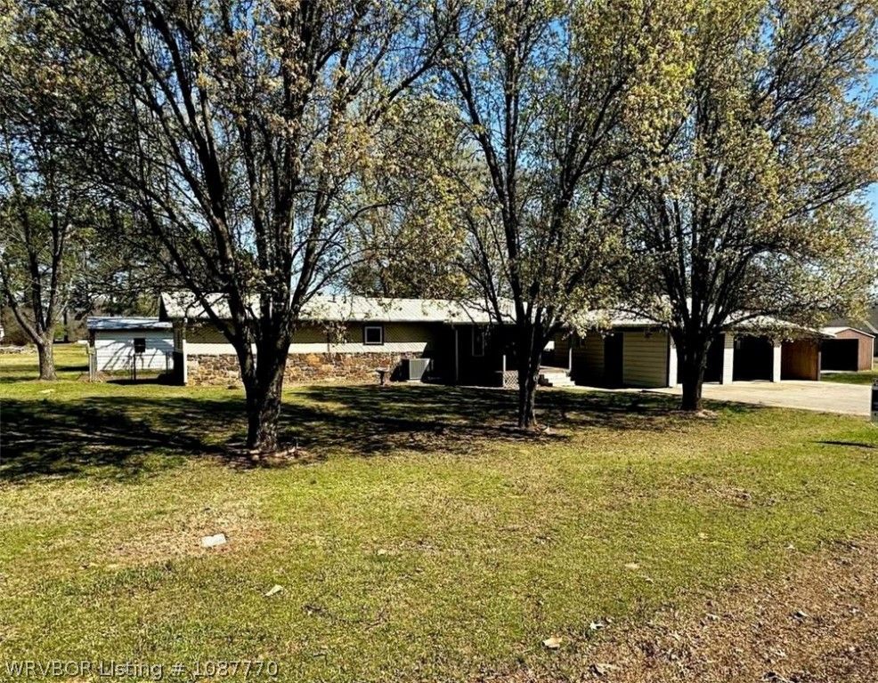 2100 Horne Street, Lavaca, AR 72941