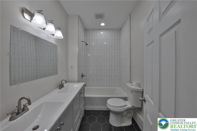 520 West Union Boulevard 2, Bethlehem City, PA 18018