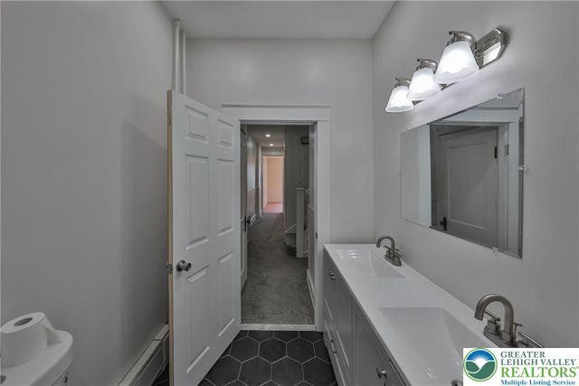 520 West Union Boulevard 2, Bethlehem City, PA 18018