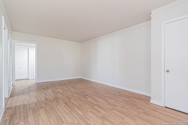 1157 Garraty Rd Apt A, Terrell Hills, TX 78209