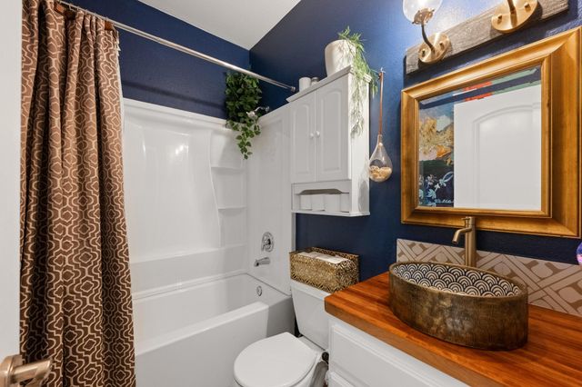190 Brownson LN, Driftwood, TX 78619