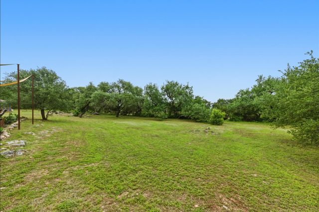 190 Brownson LN, Driftwood, TX 78619
