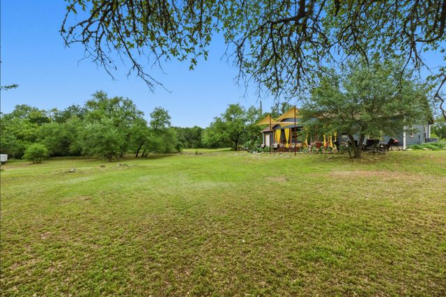 190 Brownson LN, Driftwood, TX 78619