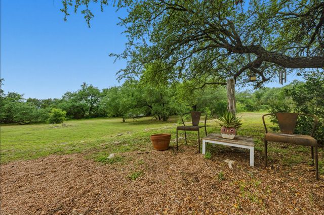 190 Brownson LN, Driftwood, TX 78619