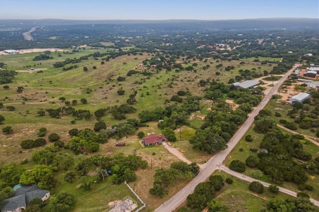 190 Brownson LN, Driftwood, TX 78619