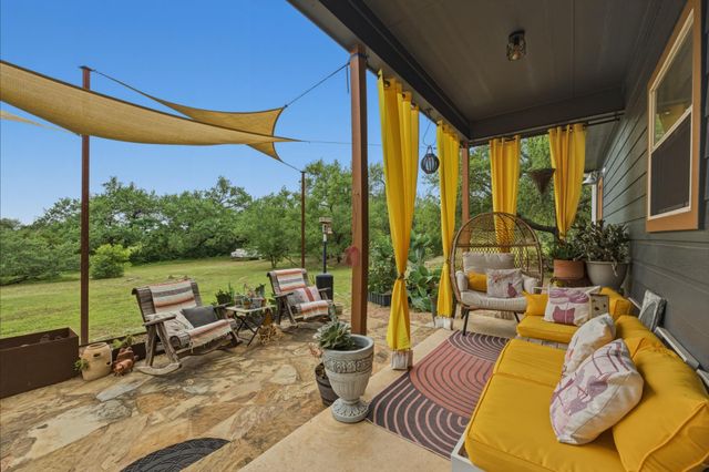 190 Brownson LN, Driftwood, TX 78619