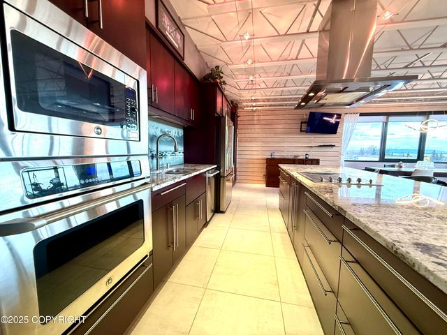 1113 W Fireweed Lane 505, Anchorage, AK 99503