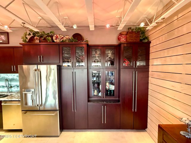 1113 W Fireweed Lane 505, Anchorage, AK 99503