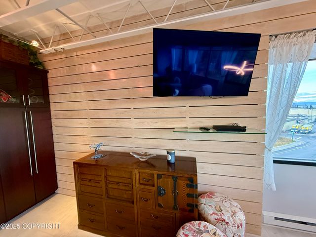 1113 W Fireweed Lane 505, Anchorage, AK 99503