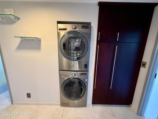 1113 W Fireweed Lane 505, Anchorage, AK 99503