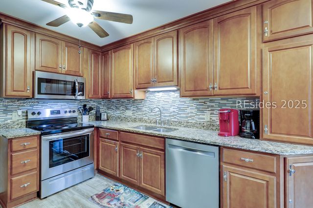 108 Lighthouse Rd Apt 2372, Hilton Head Island, SC 29928