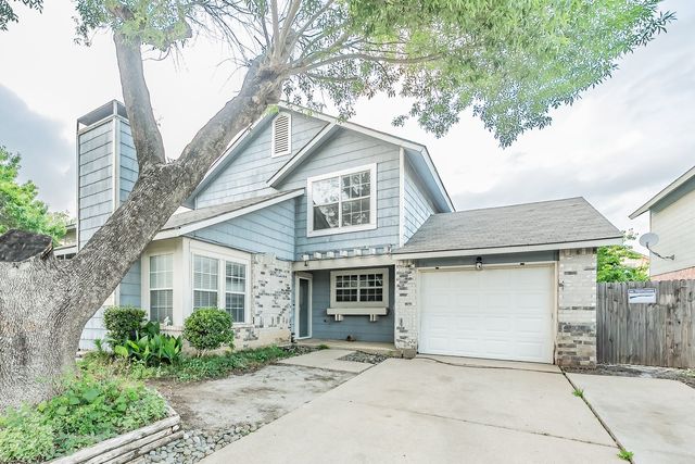 4633 Waterway Drive N, Fort Worth, TX 76137