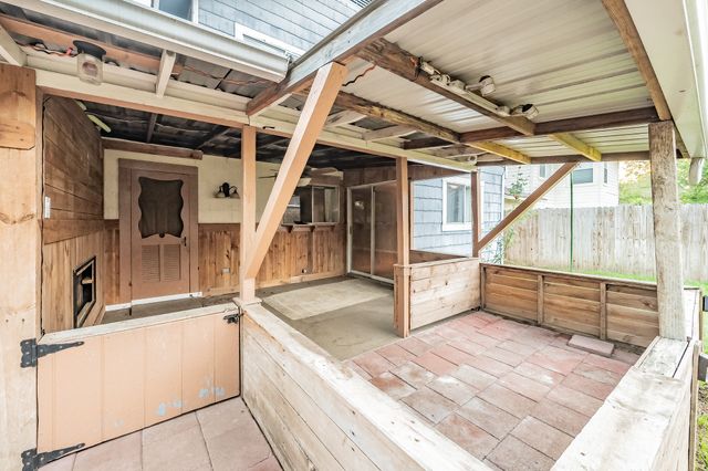 4633 Waterway Drive N, Fort Worth, TX 76137