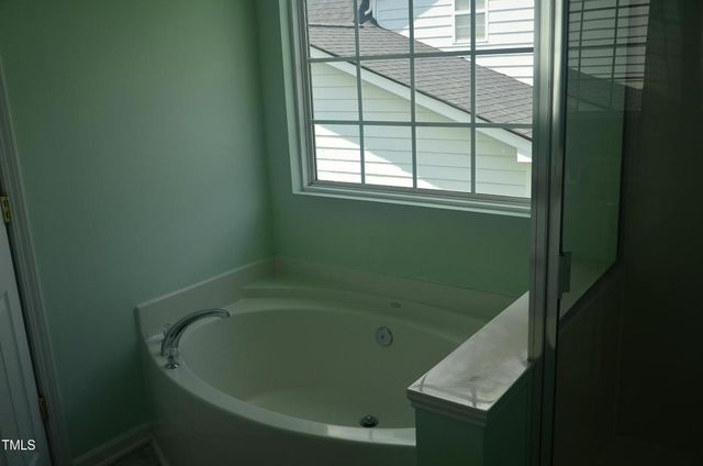 105 Troyer Place, Apex, NC 27502
