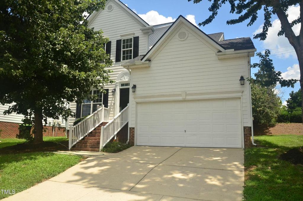 105 Troyer Place, Apex, NC 27502