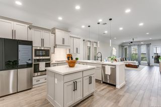 2134 knippa, San Antonio, TX 78253