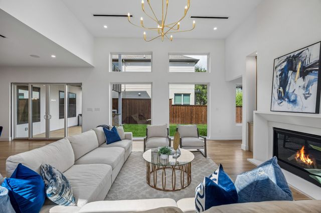 7211 Coronado Avenue, Dallas, TX 75214