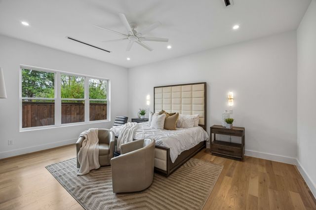 7211 Coronado Avenue, Dallas, TX 75214