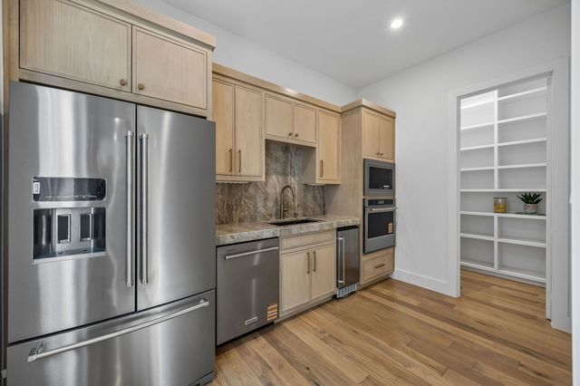 7211 Coronado Avenue, Dallas, TX 75214