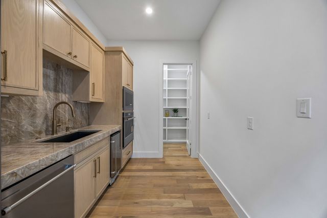 7211 Coronado Avenue, Dallas, TX 75214