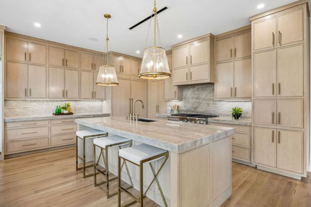 7211 Coronado Avenue, Dallas, TX 75214