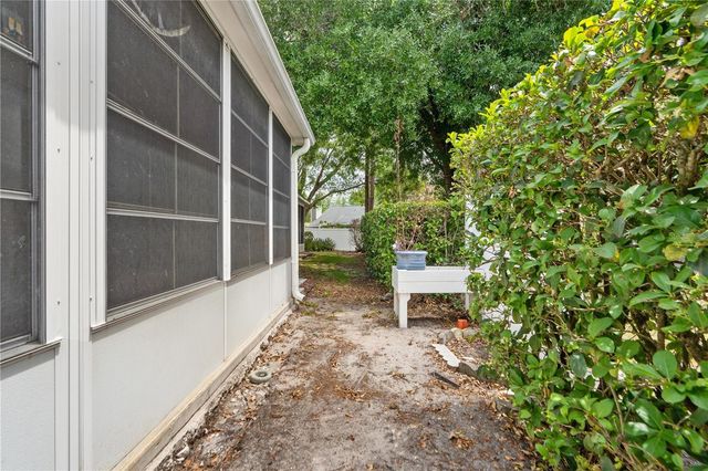 21506 GRAY TERN COURT, Lutz, FL 33549
