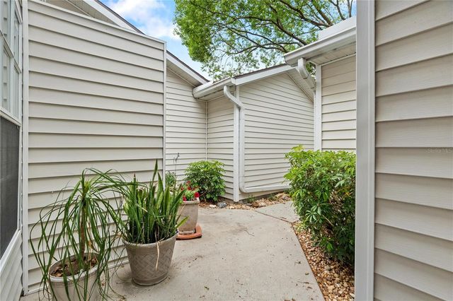 21506 GRAY TERN COURT, Lutz, FL 33549