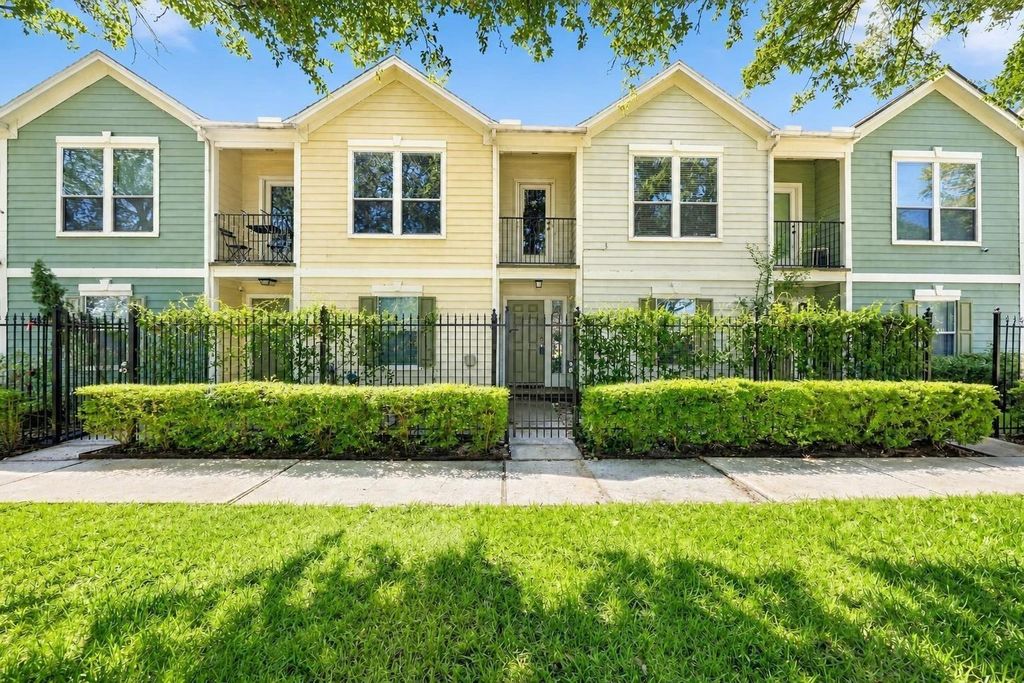 1828 Wheeler Street, Houston, TX 77004