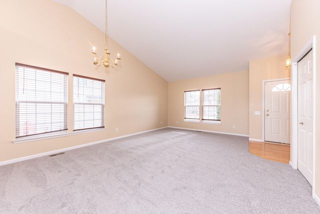 7621 Carlton Drive, Ypsilanti City, MI 48197