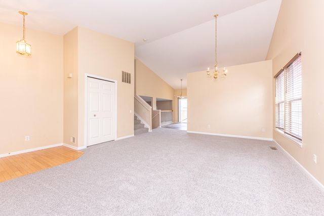 7621 Carlton Drive, Ypsilanti City, MI 48197