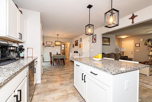 18105 Loganwood Trail, Battle Creek, MI 49014