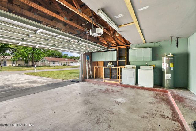 1262 CHICKASAW Court, Orange Park, FL 32065